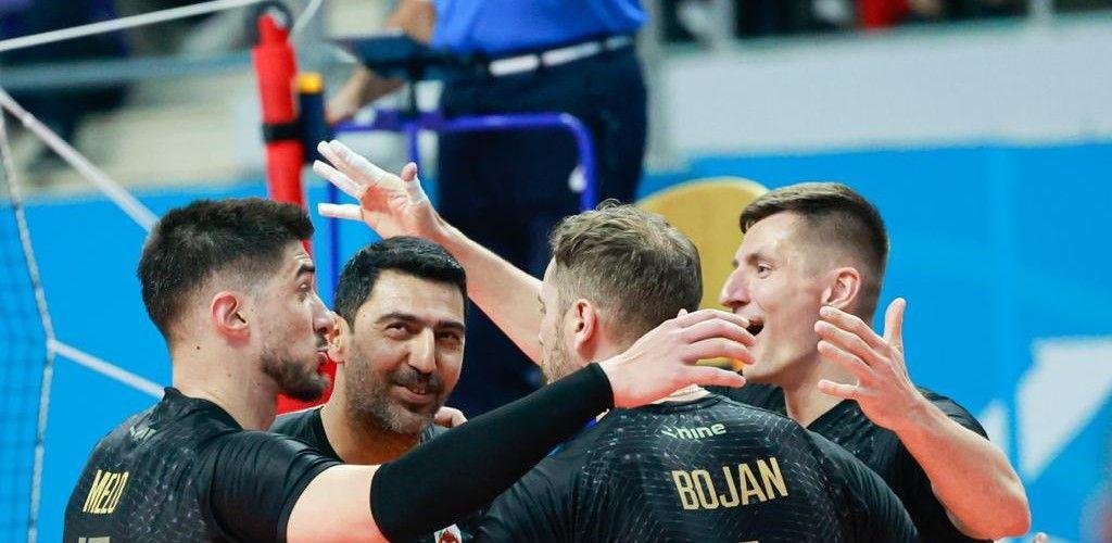 أخبار قطر | بطولة غرب آسيا للكرة الطائرة.. الريان يتجاوز الكويت الكويتي ويواجه دار كليب البحريني في النهائي السبت | عيون الجزيرة قطر