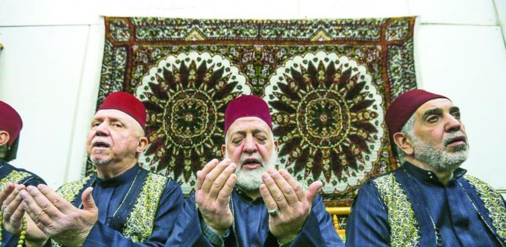 أخبار قطر | رمضان حول العالم| رمضان سوريا.. عودة ازدهار حلقات العلم في المساجد | عيون الجزيرة قطر