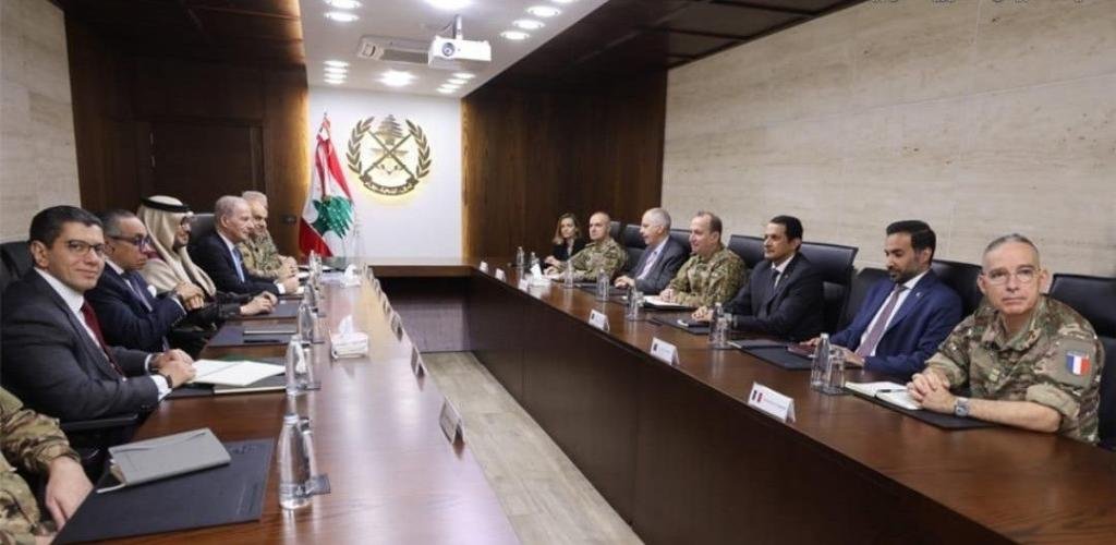 أخبار قطر | سفير قطر يشارك في اجتماع قائد الجيش اللبناني مع سفراء دول اللجنة الخماسية | عيون الجزيرة قطر