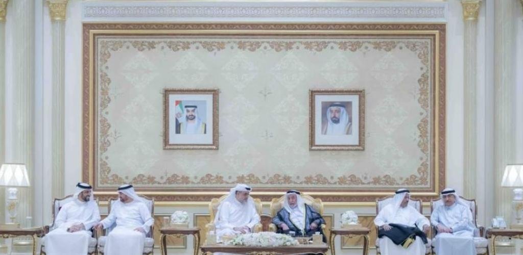 الامارات الان | سلطان يستقبل المهنئين بشهر رمضان المبارك | عيون الجزيرة الامارات
