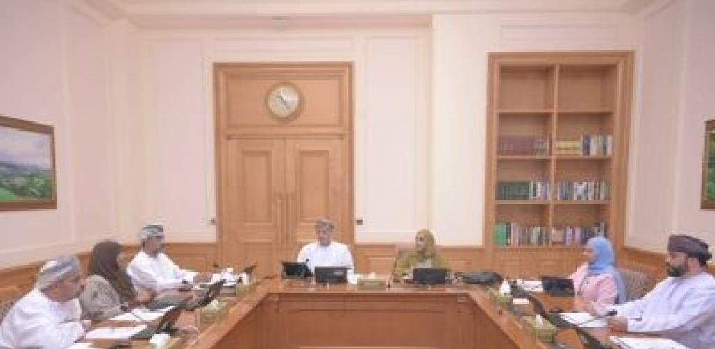 أخبار سلطنة عمان | مجلس الدولة يناقش مخرجات دراسة "التركيبة السكانية" | عيون الجزيرة الاخبارية عمان