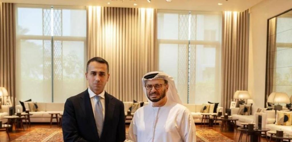 الامارات الان | قرقاش: دعم أوروبي كامل للإمارات في تصدّيها للعدوان الإيراني | عيون الجزيرة الامارات