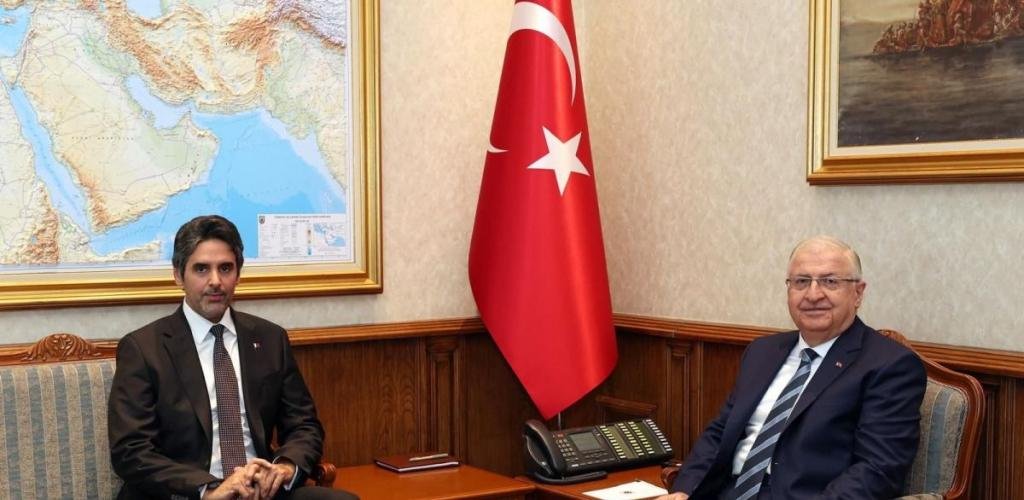 أخبار قطر | سفير قطر ينقل تعازي الدولة لتركيا في شهداء حادث سقوط مروحية بالمياه الإقليمية | عيون الجزيرة قطر