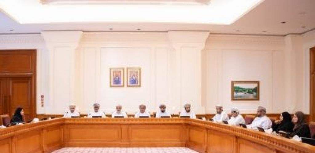 أخبار سلطنة عمان | "الشورى" يناقش التوجهات التطويرية لتمويل مشروعات الاستثمار الاجتماعي | عيون الجزيرة الاخبارية عمان