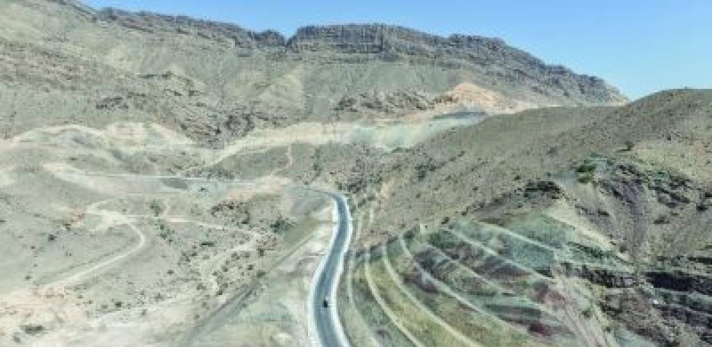أخبار سلطنة عمان | 74 % نسبة إنجاز مشروع طريق عقبة وادي بني خالد | عيون الجزيرة الاخبارية عمان