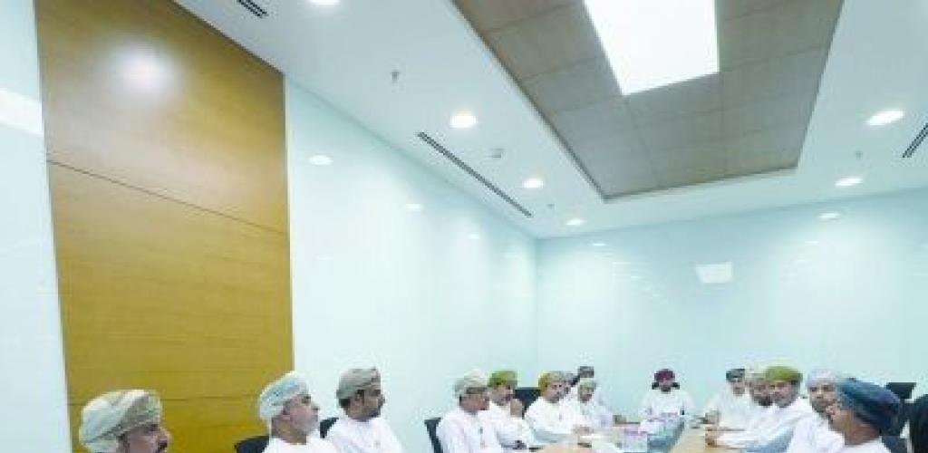 أخبار سلطنة عمان | مناقشة مبادرات رفع مستوى المعيشة وتعزيز الشراكة بشمال الباطنة | عيون الجزيرة الاخبارية عمان