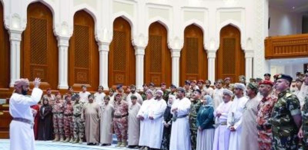 أخبار سلطنة عمان | مجلس الدولة يستقبل وفد دورة الدفاع الوطني الثالثة عشرة | عيون الجزيرة الاخبارية عمان