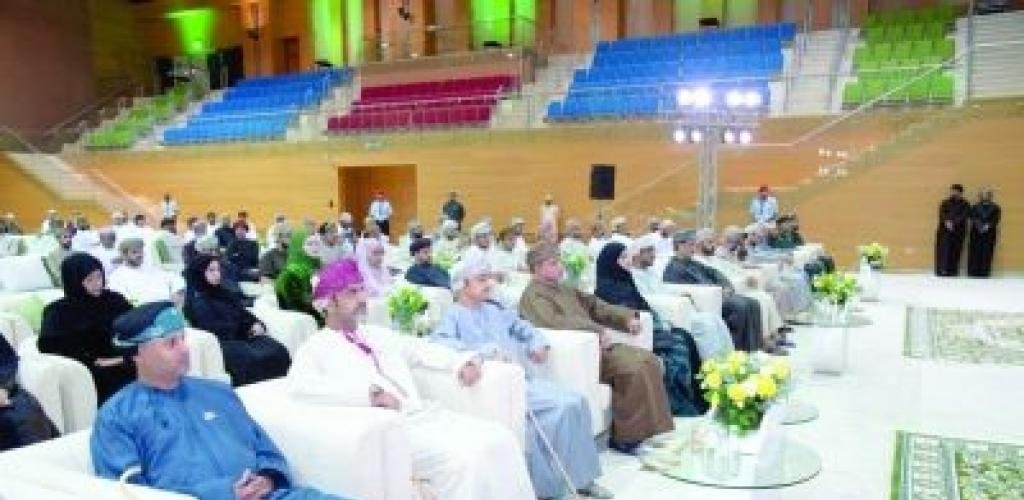 أخبار سلطنة عمان | ملتقى الخريجين بصلالة يعزز التواصل الأكاديمي المستدام | عيون الجزيرة الاخبارية عمان