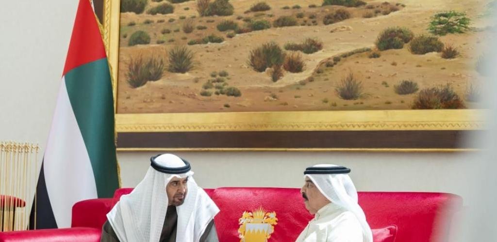 الامارات الان | محمد بن زايد وحمد بن عيسى يبحثان في البحرين العدوان الإيراني الإرهابي (فيديو) | عيون الجزيرة الامارات