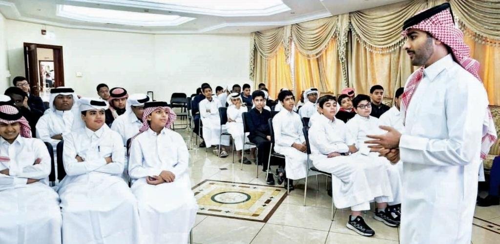 أخبار قطر | النادي العربي يعزز الوعي الرقمي في 35 مدرسة | عيون الجزيرة قطر