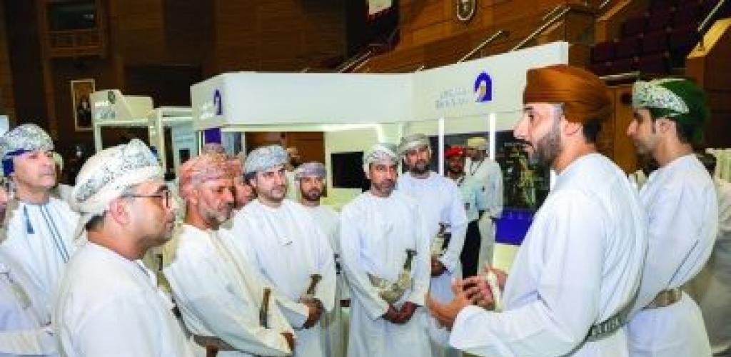 أخبار سلطنة عمان | معرض جامعة السلطان قابوس المهني يستعرض متطلبات سوق العمل | عيون الجزيرة الاخبارية عمان