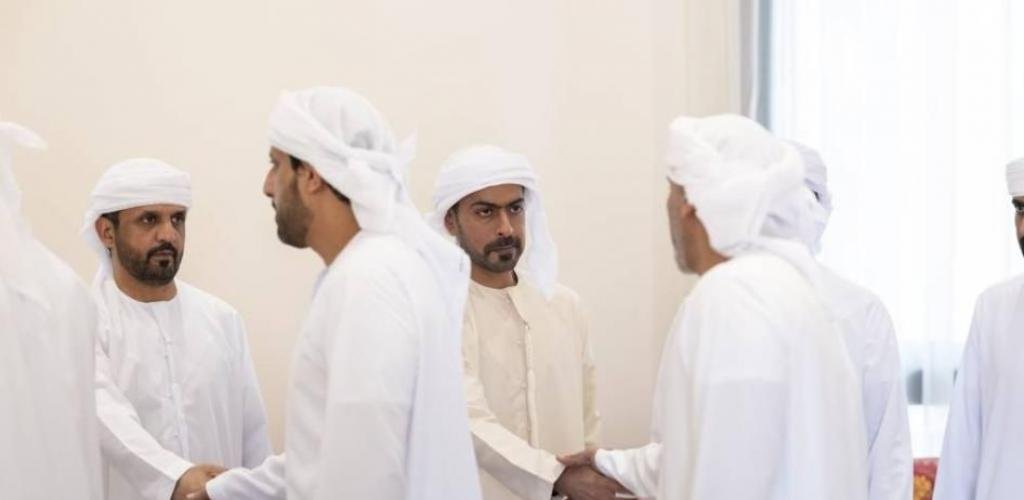 الامارات الان | خليفة بن طحنون يعزّي في وفاة نشبه العامري | عيون الجزيرة الامارات