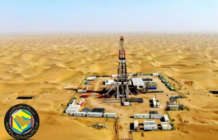 شراكة مصرية سعودية جديدة لاستكشاف النفط والغاز في جنوب الصحراء الغربية
