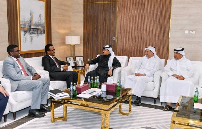 تداول واقتصاد | وزير التجارة الصومالي يدعو أصحاب الأعمال القطريين للاستثمار في بلاده | عيون الجزيرة مال واقتصاد