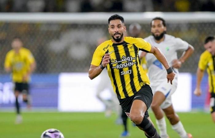 الشباب يخطف الفرد والصقور