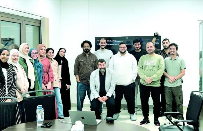 أخبار قطر | جامعة قطر تطلق أول قمر صناعي نانوي | عيون الجزيرة قطر