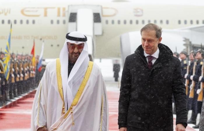 الامارات الان | محمد بن زايد يصل إلى موسكو في زيارة رسمية | عيون الجزيرة الامارات