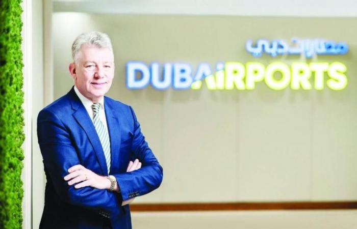 غريفيث: 5600 مركبة في الساعة عبر جسر مبنى «1» تعزز الحركة في مطار دبي