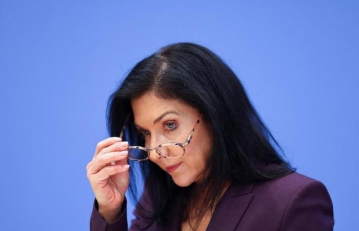 ألمانيا تخفض توقعات النمو إلى 1% في 2026