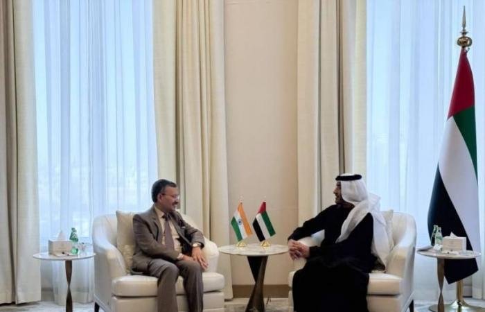 الامارات الان | النائب العام للاتحاد يرحّب بسفير الهند ويستعرضان العلاقات | عيون الجزيرة الامارات