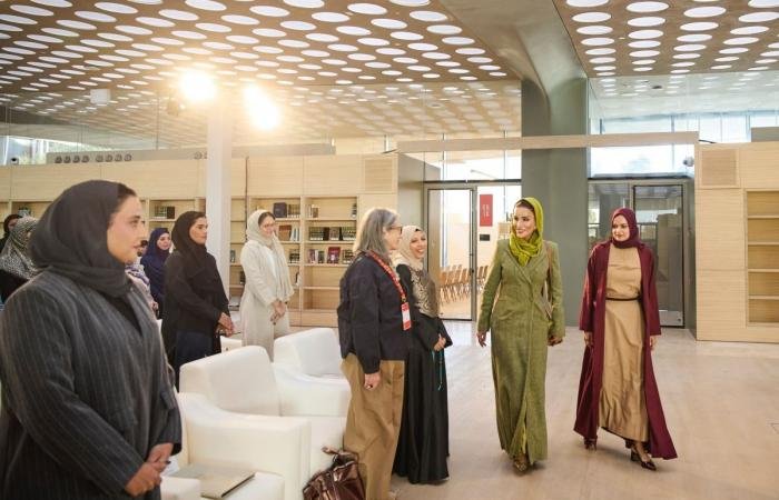 أخبار قطر | صاحبة السمو: افتتحنا اليوم "قمة جدل" لخلق مساحة فكرية حاضنة للمرأة المسلمة ومنصة لتبادل الأفكار | عيون الجزيرة قطر