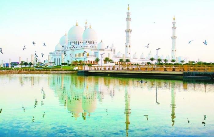 الامارات الان | جامع الشيخ زايد الكبير في أبوظبي يستقبل 7 ملايين ضيف خلال 2025 | عيون الجزيرة الامارات