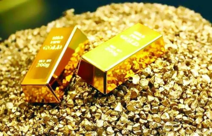 الذهب ينهي أسبوعاً متقلباً وسط جني الأرباح وجدل «الفيدرالي»
