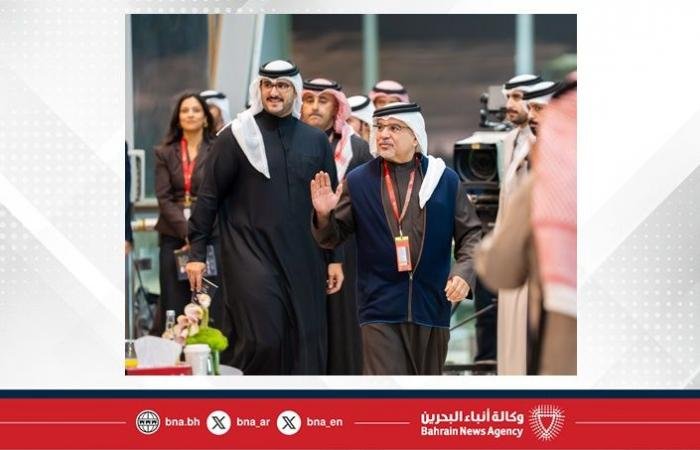 أخبار البحرين | لدى حضور سموه مهرجان كأس سمو ولي العهد للفروسية .. سمو ولي العهد رئيس مجلس الوزراء: الكوادر الوطنية تسهم بعزيمة واقتدار في تطوير قطاع الخيل عبر تنفيذ الخطط والبرامج الإستراتيجية بأعلى معايير الكفاءة والإتقان | عيون الجزيرة