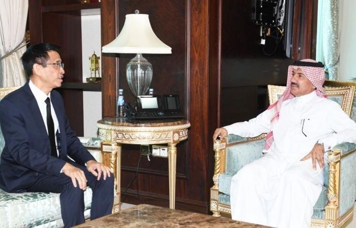 أخبار قطر | الأمين العام لوزارة الخارجية يودع سفير تايلاند | عيون الجزيرة قطر