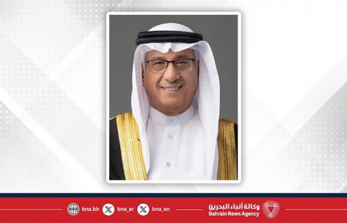 أخبار البحرين | مستشار جلالة الملك لشؤون الإعلام يهنئ رئيس مجلس إدارة صحيفة أخبار الخليج بمناسبة تأسيسها ويوبيلها الذهبي ويشيد بدورها في خدمة المسيرة الوطنية وتعزيز مسيرة الصحافة البحرينية | عيون الجزيرة