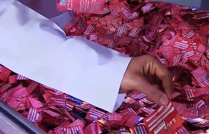 أخبار الكويت | «الجنايات» تقضي بحبس المتهمين في قضية السحوبات التجارية بين 4 و 10 سنوات | عيون الجزيرة الكويت