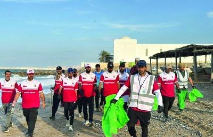 أخبار سلطنة عمان | "شواطئنا مسؤوليتنا".. مبادرة ترسخ الوعي البيئي بولاية بوشر | عيون الجزيرة الاخبارية عمان