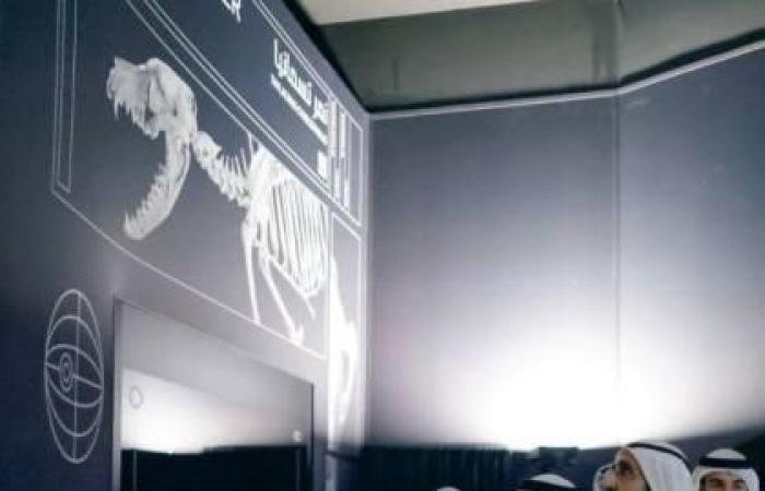 الامارات الان | محمد بن راشد يتفقد «مختبر الحياة والتنوع البيولوجي» | عيون الجزيرة الامارات