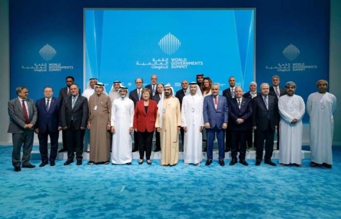 الامارات الان | محمد بن راشد يلتقي وزراء المالية العرب المشاركين في منتدى «المالية للدول العربية» | عيون الجزيرة الامارات