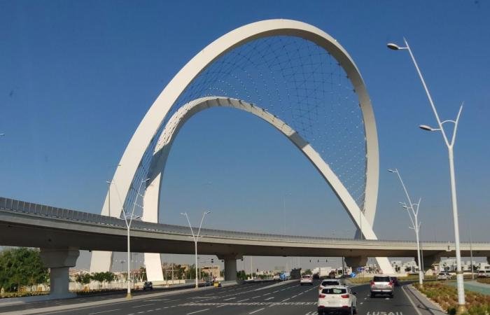 أخبار قطر | مناقصة لتركيب أضواء متلألئة وطويلة المدى لقوس الوحدة | عيون الجزيرة قطر