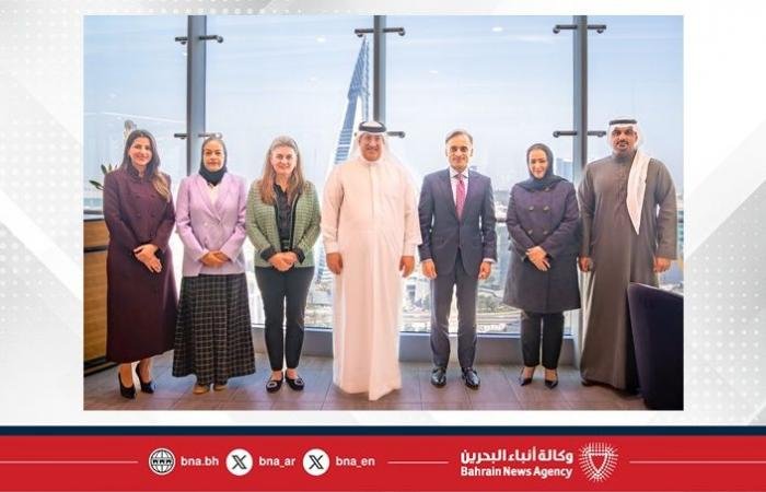 أخبار البحرين | بنك البحرين الوطني يواصل دعمه لبرنامج ولي العهد للمنح الدراسية العالمية | عيون الجزيرة