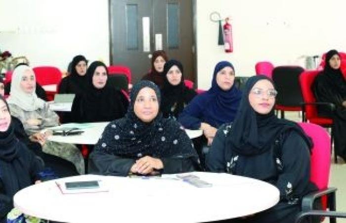 أخبار سلطنة عمان | تعريف مُلّاك المدارس الخاصة في الداخلية بأساليب التخطيط لاستدامة الأعمال | عيون الجزيرة الاخبارية عمان