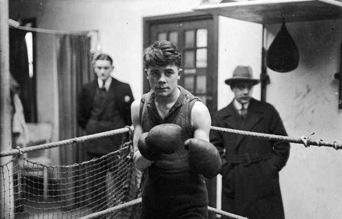 الرياضة الان | لصوص يسرقون تمثال أسطورة الملاكمة البريطانية تيدي بالدوك | عيون الجزيرة الرياضي