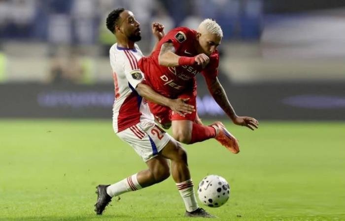 الرياضة الان | شباب الأهلي والشارقة يلتقيان غداً بذكريات «السوبر» | عيون الجزيرة الرياضي