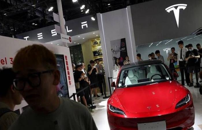 ارتفاع مبيعات سيارات "تسلا" الكهربائية المصنعة في الصين