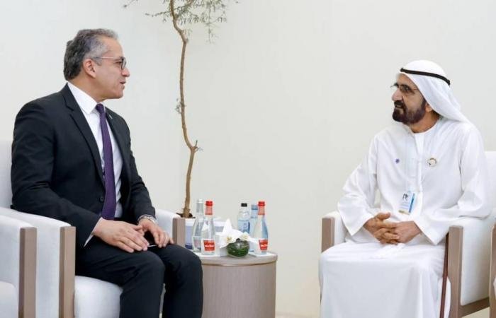 الامارات الان | محمد بن راشد يلتقي المدير العام لـ«اليونسكو» | عيون الجزيرة الامارات