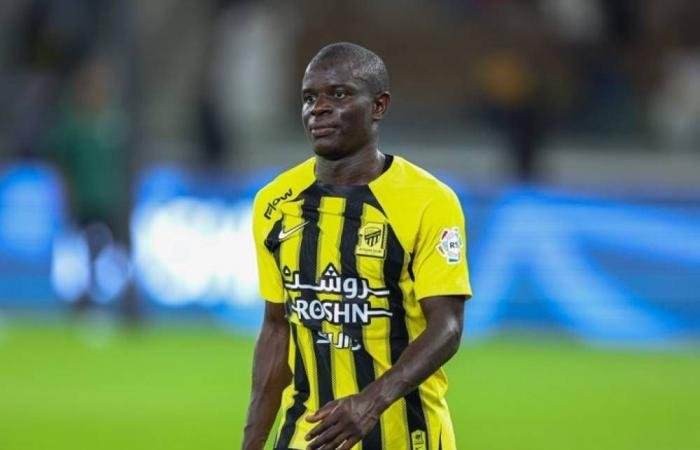 رحيل النحلة وقدوم النصيري