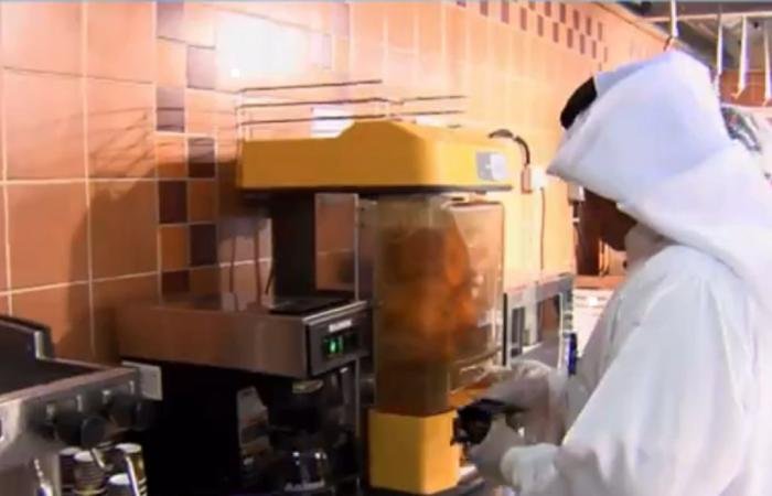 أخبار قطر | السبب واحد.. إغلاق مطعمين ومنشأة غذائية في الوكرة والريان وأقصى عقوبة 30 يوماً | عيون الجزيرة قطر