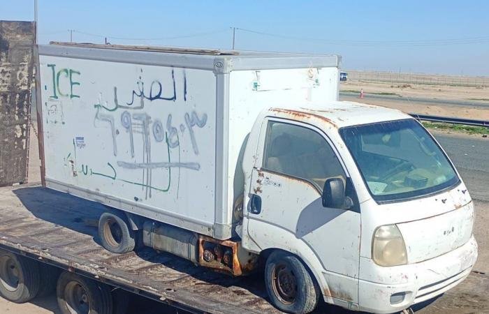 أخبار الكويت | رفع 5 عربات متنقلة على طريق المطلاع والعبدلي | عيون الجزيرة الكويت