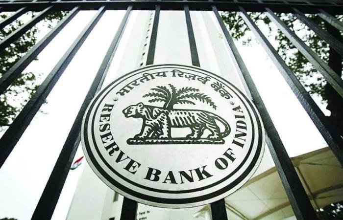 «المركزي الهندي» يُبقي أسعار الفائدة عند 5.25%