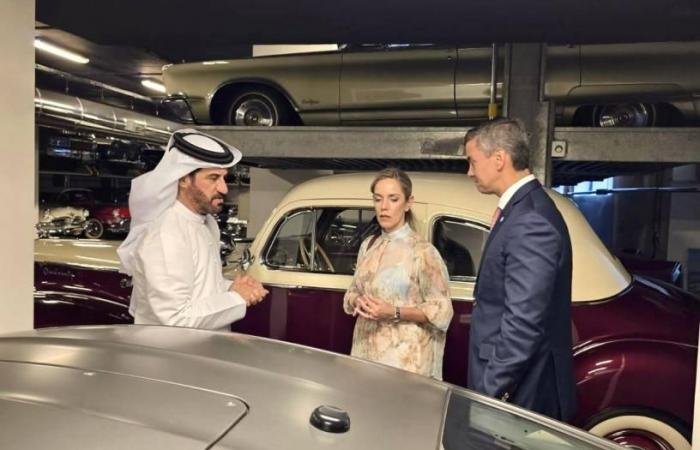 الرياضة الان | محمد بن سليم يستعرض مجموعة سياراته أمام رئيس باراغواي | عيون الجزيرة الرياضي