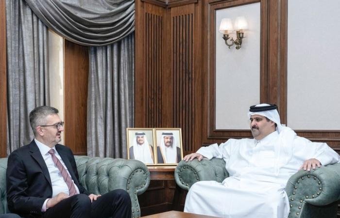 أخبار قطر | الرئيس التنفيذي للمؤسسة القطرية للإعلام يجتمع مع رئيس دائرة الاتصال بالرئاسة التركية | عيون الجزيرة قطر