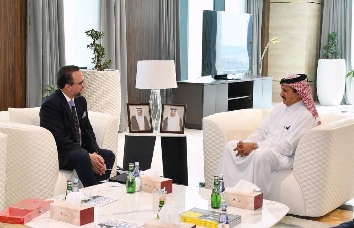 تداول واقتصاد | رئيس غرفة قطر يجتمع مع وزير التجارة والصناعة في بنما | عيون الجزيرة مال واقتصاد