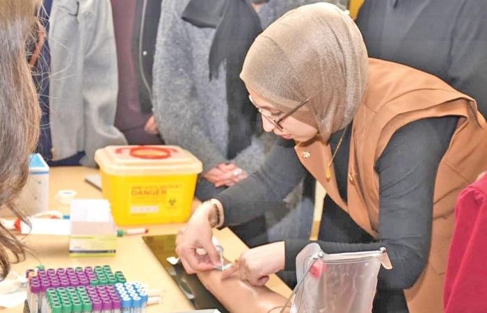 أخبار الكويت | «الطبية المساعدة» تنظم ورشة «تقنيات سحب الدم الآمن» | عيون الجزيرة الكويت