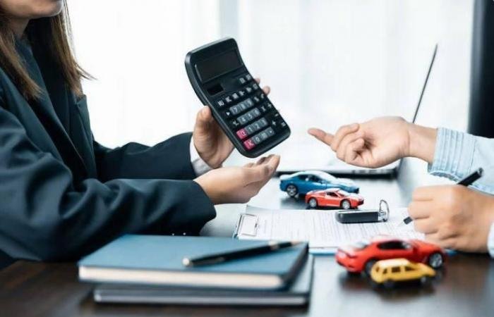 الشباب يقودون الطلب على «استئجار السيارات بغرض التملّك»